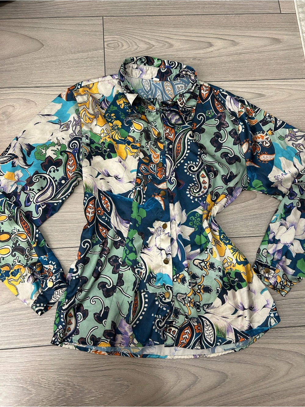 Women's Floral Paisley Button-Up Blouse - Multi